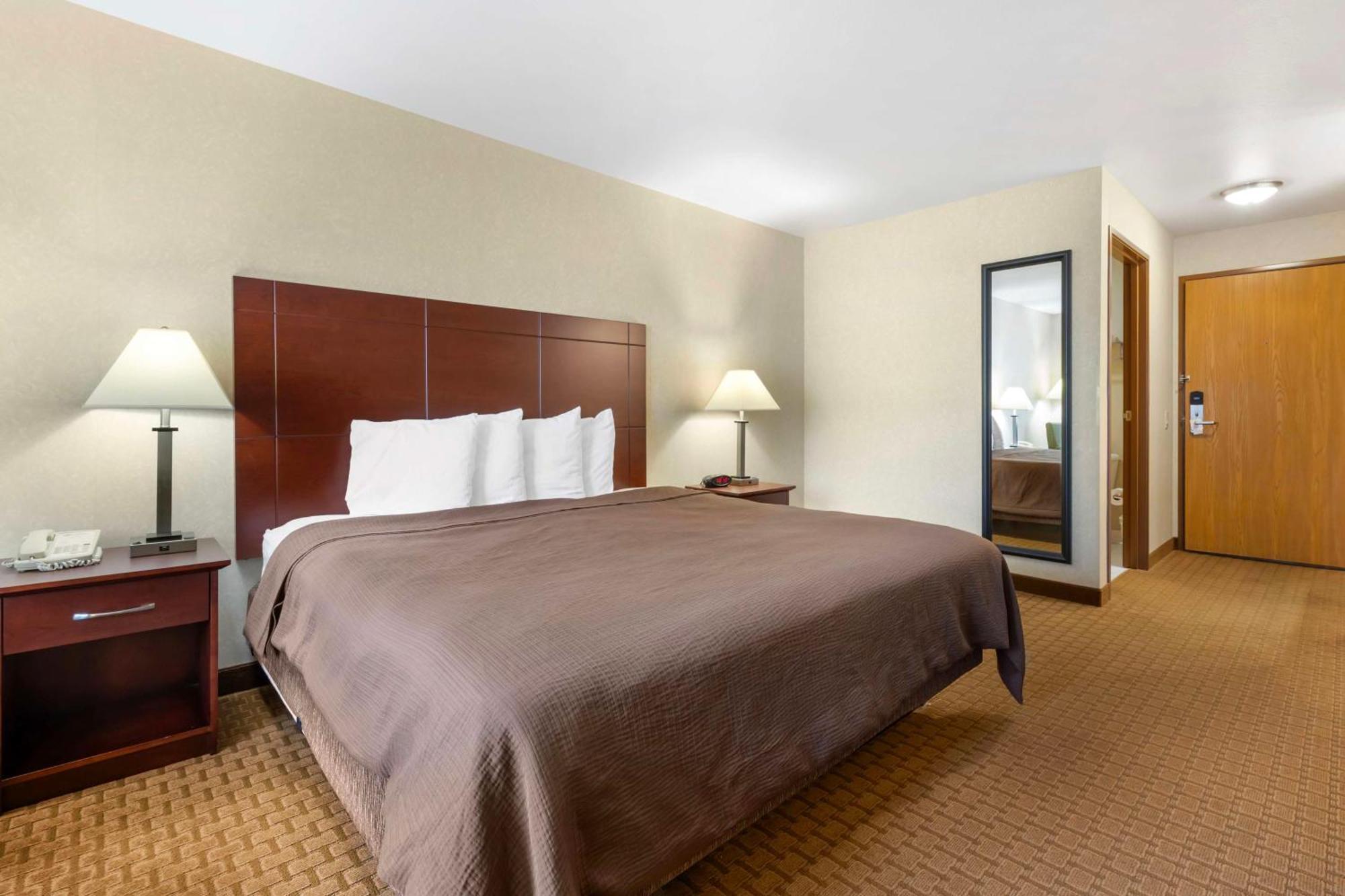 Western Inn 3*